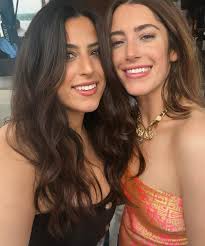 Mallory Sampson's Instagram, Twitter & Facebook