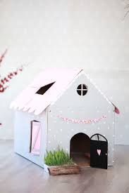 Diy Maison De Poupee En Carton Pour Chat Sp4nk Blog Maison De Chat En Carton Maison De Chat Maison De Poupee En Carton