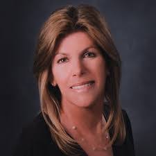 Claudia Bernstein's Instagram, Twitter & Facebook