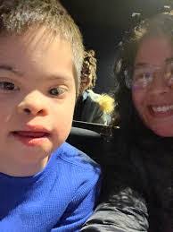 Julian Noel's Instagram, Twitter & Facebook