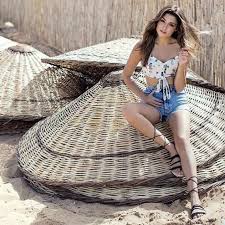 She asked the masseur to get out of the room, then she told serkan nobody can touch. Hande Ercel Hottest Pictures 42 Photos Page 4 Of 5 The Viraler