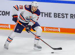Mar 24, 2021 • 00:50 ; Er Ist Aktuell Der Deutsche Spieler Der Nhl Leon Draisaitl Eishockey Magazin