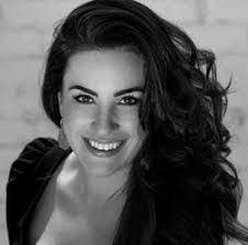 Suzanne Spinelli's Instagram, Twitter & Facebook