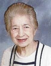 Mary Hohl's Instagram, Twitter & Facebook