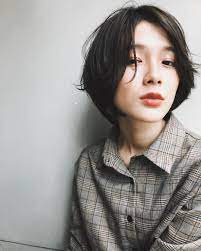 似合わないって諦めてない 丸顔さん向け 小顔ショートヘア 特集 キナリノ ヘアスタイリング ヘアカット 前髪