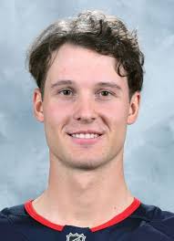 Player photos for the 2021-22 Seattle Thunderbirds at hockeydb.com