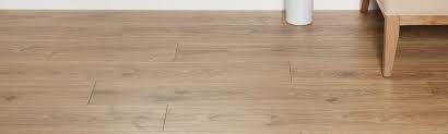 When you can pick up quality laminate flooring for around $1 (or less), you know you're dealing with something special. 12mm Laminate Flooring Floor Decor
