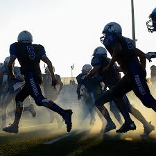 Loudoun football notebook: Tuscarora shakes off slow start with a key win  over Centreville