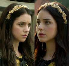 Reign Interview With Debra Moreland Shop Your Tv Reign Hairstyles Reign Fashion Wedding Hairstyles