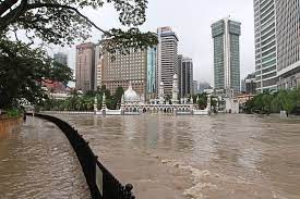 Kl still getting hit by flash floods? Flash Floods Hit The Heart Of Kl The Star