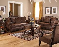 Cozy Living Room Furniture With Traditional Leather Sectional Sofa With Set Old World Couch Wood Trim Cozy Fabric Oturma Odasi Fikirleri Tasarim Evler Ev Icin