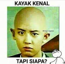 Cogan Gesrek Meme Pelawak Membaca