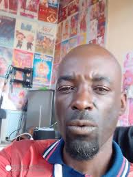 Who can name this reggae veteran?👊😄