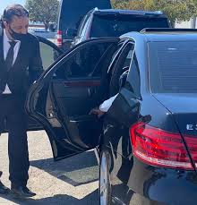 Call or text 323.364.9994 instant quote & reservations. 1st Classic Los Angeles Airport Transportation Limousine Car Service