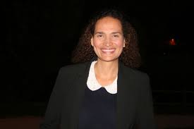 Frédérique bedos is the author of la petite fille à la balançoire (4.36 avg rating, 22 ratings, 0 discover new books on goodreads. Des Femmes Des Hommes Et Le Journalisme D Esperance De Frederique Bedos