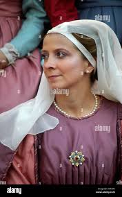 Donna bunting hi-res stock photography and images