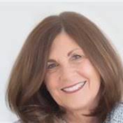 Rebecca Mcelhannon's Instagram, Twitter & Facebook