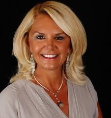 7586 Tori Way, Lakewood Ranch, FL 34202