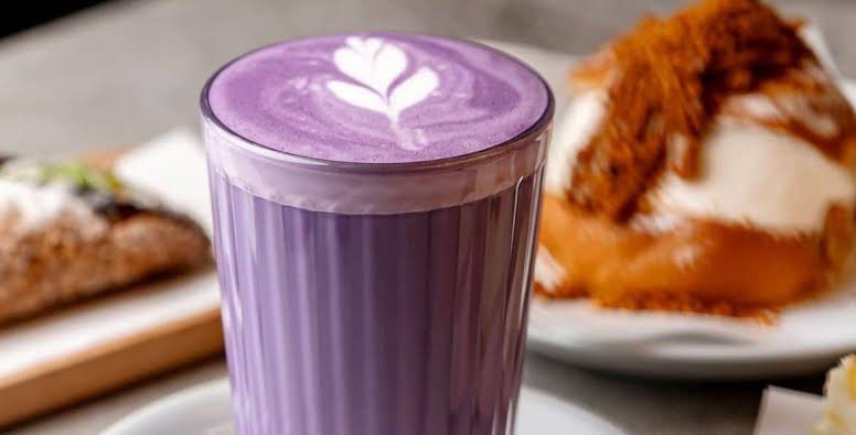 Ube latte maison
