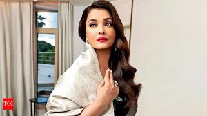 Denying injunction will harm Aishwaryas right to dignity | Hindi Movie  News - The Times of India