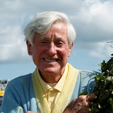 Doug Sanders, flamboyant golfer called 'peacock of the fairways,' dies at  86