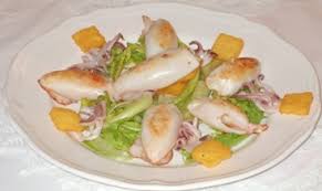 Calamaretti Ripieni Di Baccala Mantecato Polenta Di Storo Croccante Insalata Di Puntarelle Armonia In Tavola Menu Per Quattro Stagioni