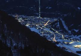 La vue est intéressante, et de nombreuses randonnées y passent. Station De Ski Luchon Superbagneres Pyrenees Haute Garonne Vacances