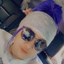 Jeannie Adcock's Instagram, Twitter & Facebook