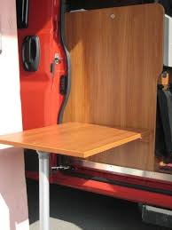 Met Magneten Een Houten Plaat Als Eettafel Bevestigen Supermagnete Houten Plaat Houten Houten Planken