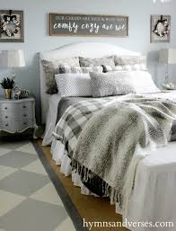 Winter Farmhouse Decorating Ideas With Images Home Bedroom Remodel Bedroom Cozy Small Bedrooms