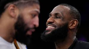 20 and up: LeBron James defies time, propels Lakers to conference finals