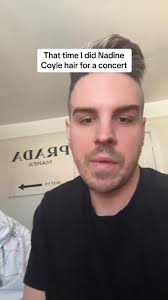 Adele Konzert Frisuren Kurze Haare