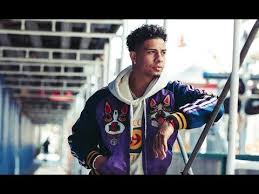 Austin mcbroom is the brains behind this successful youtube channel. Street Photography With Austin Mcbroom Youtube