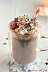 Bavarois Chocolat Chaud A L Ancienne Au Kirsch La Gourmandise Selon Angie Gourmandise Bavarois Chocolat Idee Recette