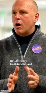 35 Jerry Steward Photos & High Res Pictures