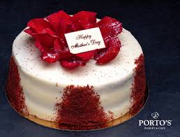 My wedding cake by portos bakery! Porto S Bakery On Twitter From Cakes To Gift Cards Portos Is The Best Way To Say Happymothersday All Locations Are Open Tomorrow 6 30am 4 30pm Redvelvetcake Strawberrymoussecake Giftcard Treslechescake Cake Mothersday Mothersday2018 La