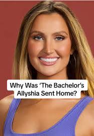 Bailey Vargas's Instagram, Twitter & Facebook