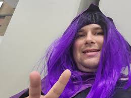 To all my friends. We are trying to do some good but I need help before the  kickstarter that starts the 17th. Can you please subscribe to the channel.  We will have