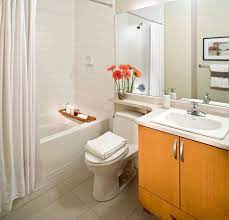 And the thing about bathroom layouts is that they can't be changed without huge expense and upheaval once they're built. 7 Awesome Layouts That Will Make Your Small Bathroom More Usable