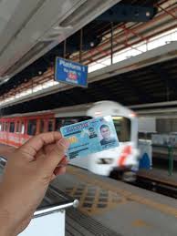 Hayat bateri kereta korang bergantung kepada cara penggunaan. Saya Jimat Hingga Rm300 Sebulan Lelaki Ini Kongsi Cara Guna Mykad Untuk Pengangkutan Awam Maskulin
