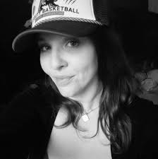 Ok fine, I'll run for President 🇺🇸 Oh wait, I can't because I wasn't born  here! Which is somehow way worse than… nevermind, I have a 20 handicap in  golf