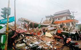 An earthquake (also known as a quake, tremor or temblor) is the shaking of the surface of the earth resulting from a sudden release of energy in the earth's lithosphere that creates seismic waves. Gempa Bumi Kuat Gegar Sulawesi Free Malaysia Today Fmt