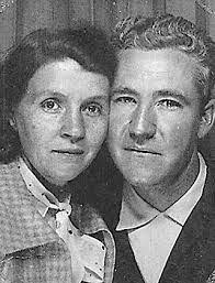 Sharon Coen's Instagram, Twitter & Facebook