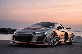 It shares a lot with the lamborghini huracán, but the r8 is less. Video This Mtm Audi R8 V10 Sounds Incredible And Makes 822 Horsepower