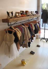See our picks for the best 7 clothing rack for stores in au. Kreative Ideen Fur Die Aufbewahrung Ihrer Sachen Diystorage Club Laundry Room Diy Home Closet Organization Diy