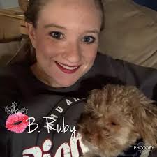 My first try of a Mandevilla and my Petchoa, prince tut and Danziger Mai  Tai red. Loving the cinnamon colors