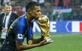 You can also upload and share your favorite mbappé wallpapers. Foto Mbappe Skachat