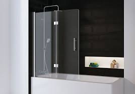 So kann zum beispiel der direkte anschluss der duschkabine an der badewanne in form einer rahmenlosen eckdusche aufgebaut werden, beispielsweise mit einem abschluss durch die wand. Badewanne Mit Dusche Kombilosung Bad Baddepot De