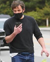 Ben affleck and his girlfriend, ana de armas, have split after first being linked to each other in march 2020 — details. Best Of Ben Affleck On Twitter Ben Affleck Spotted In Brentwood Ca 20 March 2021
