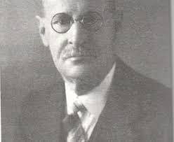 Nelson Bell's Instagram, Twitter & Facebook